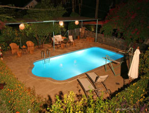 אשכול%20ברמות%20בקתות%20עץ%20מפוארות%20,%20רמות